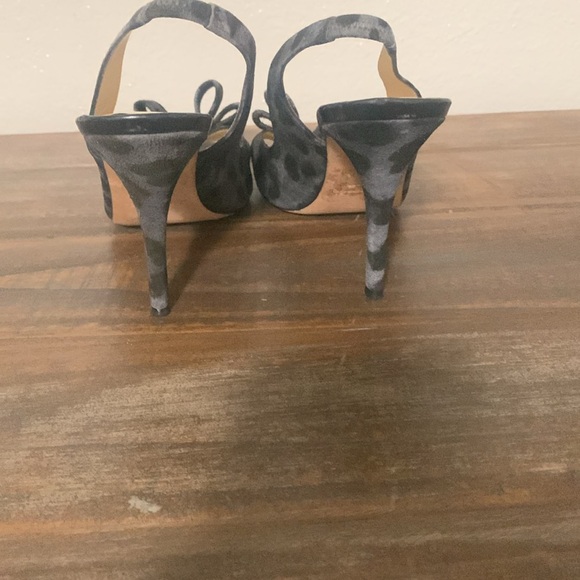 Kate Spade animal print sling back heals. - Picture 3 of 6